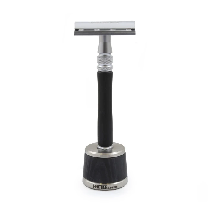 Feather WS-D2S Wood Handle Stainless Steel DE Razor & Stand 3 Feather WS-D2S Wood Handle Stainless Steel DE Razor & Stand - Image 3
